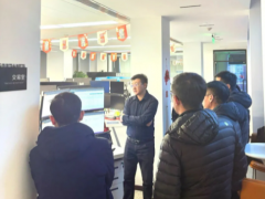 龍源電力集團新能源運檢調(diào)研組蒞臨協(xié)合運維，雙方就新能源智慧管理等議題深入交流
