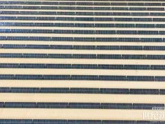 中國能建山西電建第一師阿拉爾市35萬新增負(fù)荷消納光伏發(fā)電項目首批并網(wǎng)成功